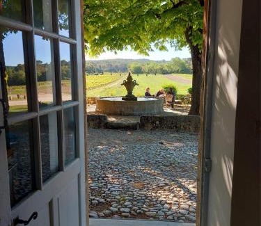 Rognes House | Maison des Fontaines - Terrasse & vue sur vignoble, proche Aix-en-Provence 5 personnes - Domaine Viticole Château de Barbebelle, Rognes, Provence