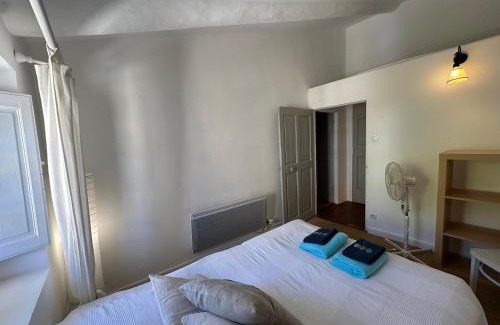 Rognes House | Maison des Fontaines - Terrasse & vue sur vignoble, proche Aix-en-Provence 5 personnes - Domaine Viticole Château de Barbebelle, Rognes, Provence