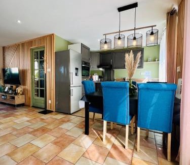 Saint-Omer House | Maison des Sens