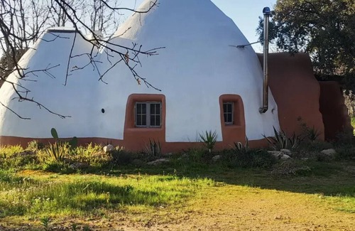 Penamacor House | "maison Dome Écologique" en Plein Millieu de la Campagne