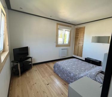 Pont-du-Navoy House | Maison du Clos de la Gare