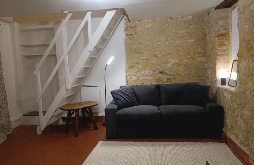 Scoury Apartment | Maison du Jardinier