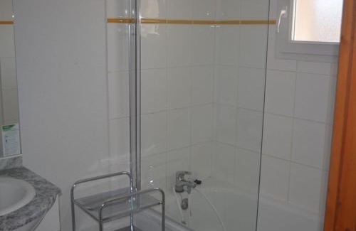 Salavas House | Maison Duplex 3P 6 Pers avec Piscines, Terrasses, Parking et Animaux Admis - Salavas - FR-1-382-16