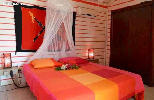 Pointe-Noire House | Maison en bord de mer à Pointe-Noire avec piscine partagée
