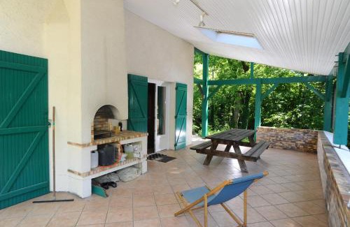 Leognan House | Maison En Bord De Rivière