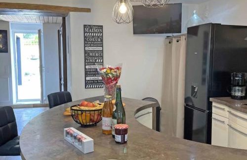 Reveillon House | Maison en pierre avec Spa, Jeux et Jardin - FR-1-497-185