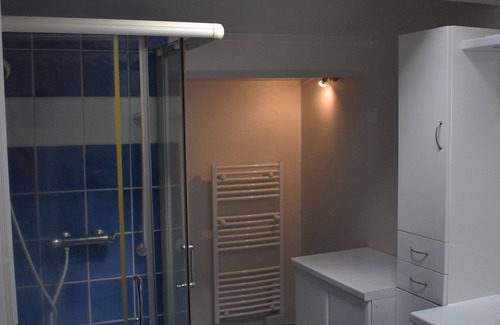 Lussas House | Maison en Pierre, Jardin : Clim et Piscine en été Jacuzzi et Chauffage en Hiver