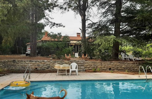 La Sacristie House | Maison en Pleine Campagne Avec Piscine Privée. Les 4 Pattes Sont Acceptés