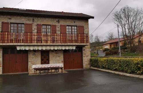Saint-Pierre-Eynac House | Maison familiale au cœur de la Haute-Loire - Randos et découverte du Puy-en-Velay - FR-1-582-322