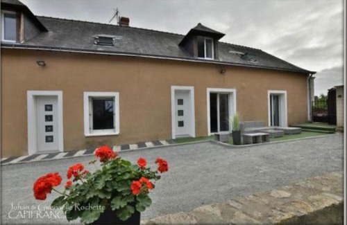 Lezigne Villa | Maison familiale 11 personnes