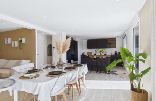 Plouguerneau Villa | Maison familiale 7 personnes à 150m de la mer