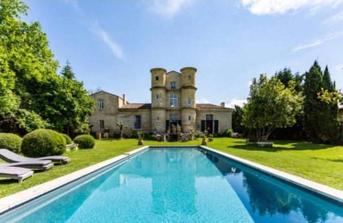 Langoiran House | "Maison Forte"/renovated former parsonage of the 17th century
