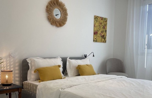Entraigues-sur-la-Sorgue Villa | Maison de 90m2 avec jardin en Provence
