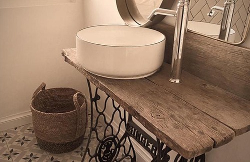 Saint-Pierre-de-Manneville House | Maison La Folie douce