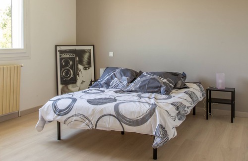 Pignan House | Maison garrigue calme, confort, terrasse, exposition sud avec ombre, jardin