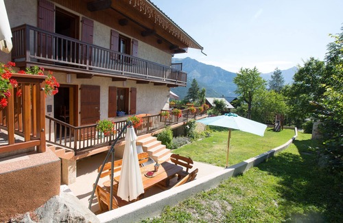 Puy-Saint-Vincent Cottage | Maison GAUTHIER: Pousterle cottage 10 people