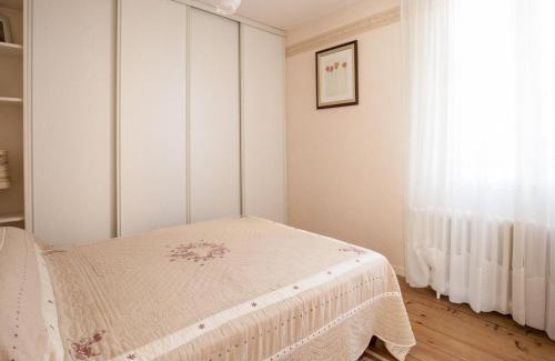 Le Lardin-Saint-Lazare House | Maison indépendante proche sites du Périgord Noir avec jardin et animaux acceptés - FR-1-616-220