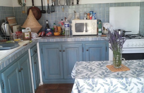 Saint-Christol House | Maison Indépendante en Pleine Nature à un km du Village. Idéal Pour Randonneurs