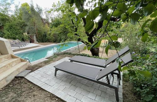 Peypin-d'Aigues House | Maison & Jardin Coeur Luberon classé 4 étoiles