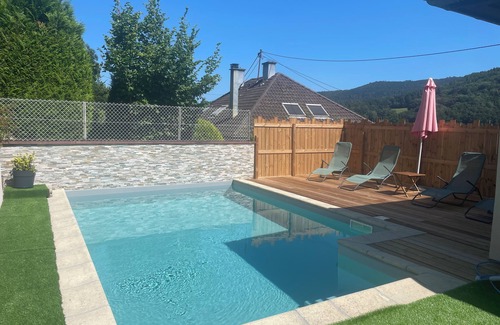 Munster House | Maison l'Impasse: vacation home for 2-6 people with spa and heated pool