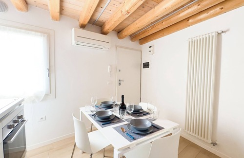 Chioggia Apartment | Maison la Digue by Ca-Sa Check