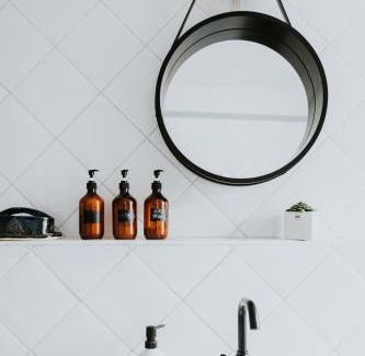 Villeneuve-les-Genets Bed & Breakfast | Maison La Pomaré