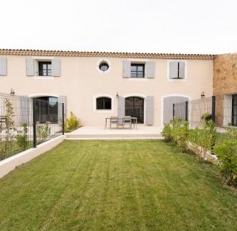 Salon-de-Provence House | MAISON LAVANDE du MAS LOU CAPY