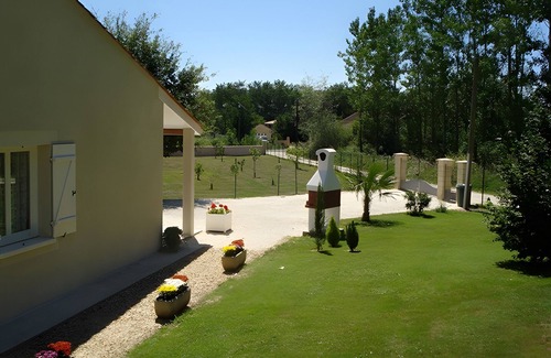 Montpon-Menesterol House | Maison le coteau des sources - Dordogne and Périgord Blanc