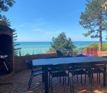 Saint-Martin-en-Campagne House | Maison Le Coteau Plage vue mer, 8 pers. Petit Caux