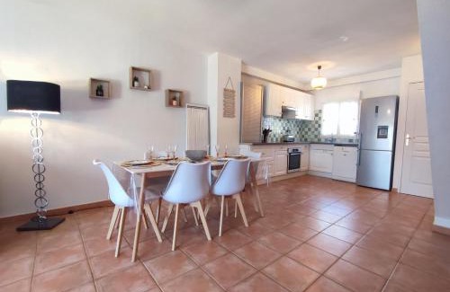 Greoux-les-Bains House | Maison Le Jas climatisée - Jardin & Piscine