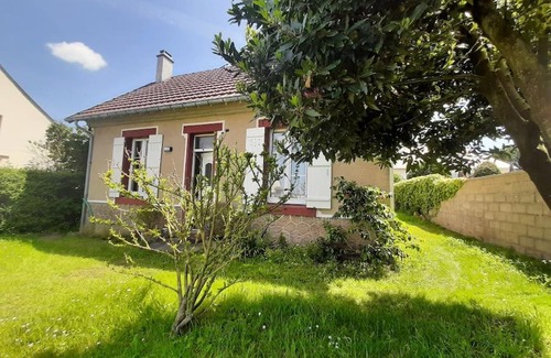 Saint-Pair-sur-Mer House | Maison les Buissonnets