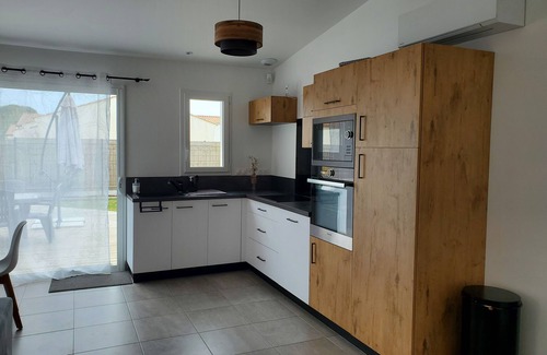 Notre-Dame-de-Monts House | Maison les pivoines Notre Dame de Monts, near the forest and the sea