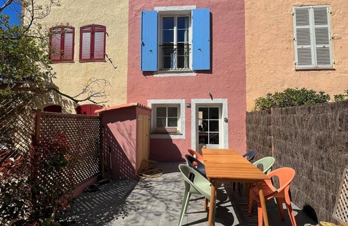 Port Grimaud House | Maison les Pieds Dans Leau, Baie de ST Tropez