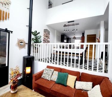 Torcy Villa | Maison loft avec jardin pour 6 voyageurs entre Paris et Disneyland