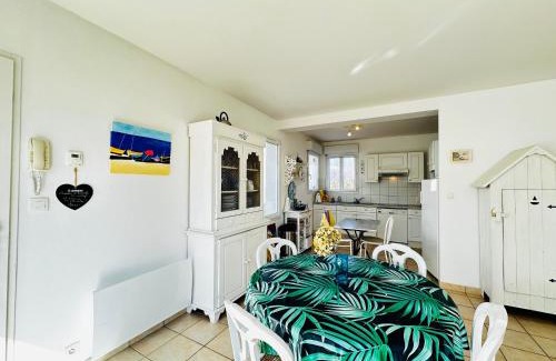 Fouras House | Maison lumineuse à Fouras, proche mer, 6 pers, 3 ch, jardin - FR-1-709-89