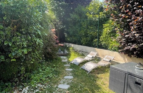 Eaubonne House | Maison Luxe + Parking + Garden. 20min Paris/CDG and train station 5 min