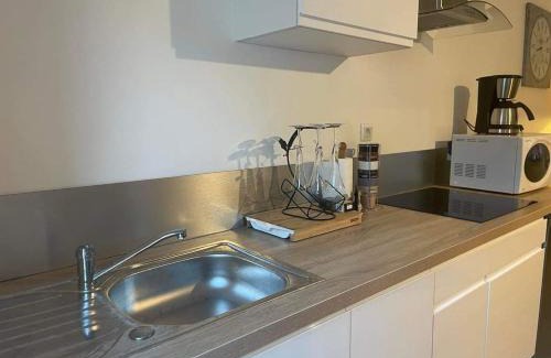 Plouguenast Apartment | Maison Moderne et Confortable centre Bretagne