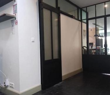 Mont-de-Marsan Apartment | Maison Nadaud avec parking privé