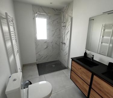 Talmont-Saint-Hilaire House | Maison neuve à 13 min des Sables