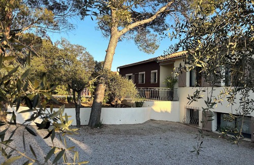 Valescure House | Maison Neuve 200 m2 Avec Piscine et Terrain de Boules sur Terrain 1550 m