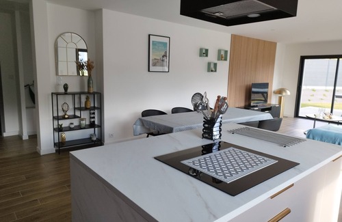 Pleneuf-Val-Andre House | Maison Neuve Moderne Avec 2 Terrasses et Jardin Proche de la mer