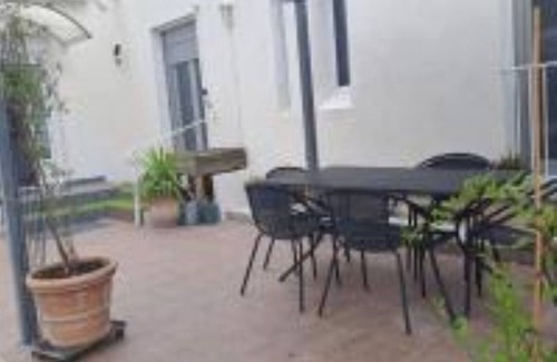 Montfavet House | Maison Paisible et Ensoleillée