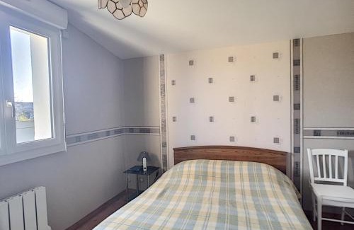 Carolles House | Maison paisible proche de la plage avec jardin et équipements complets - FR-1-361-491