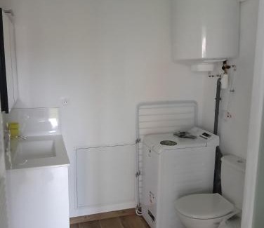 Beauvais Apartment | Maison partagée - Studio bas