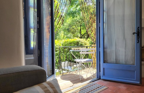 Correns House | Maison Pechelune