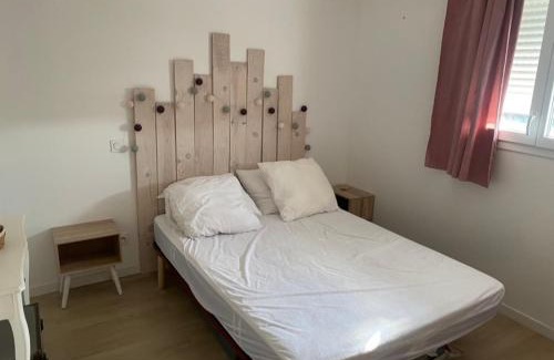 Gujan-Mestras House | Maison, piscine centreville Gujan-Mestras 4 hôtes