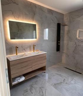 Creysse House | Maison piscine Creysse Dordogne