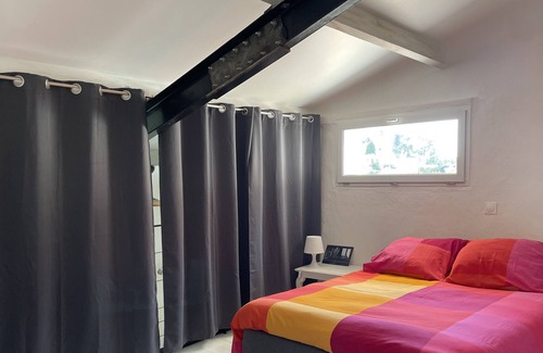 Roucas-Blanc House | Maison Plage Jardin mer à 200m et Parking Privé