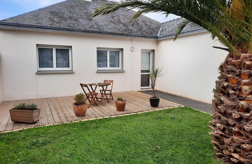 Ploudalmezeau House | Maison Plain-pied sur Terrain Clos, à Proximité du Port et des Plages