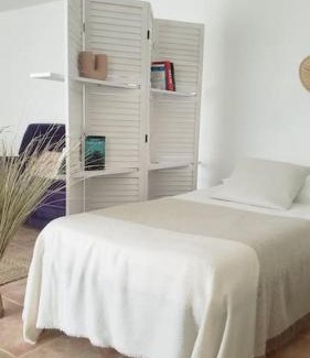 Sausset-les-Pins Apartment | Maison Planier, havre de paix proche mer et centre